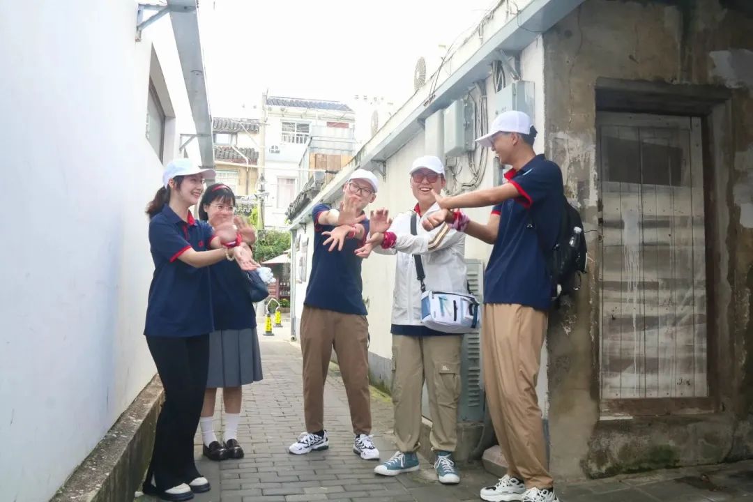 我們一起奔赴山海，領跑未來！