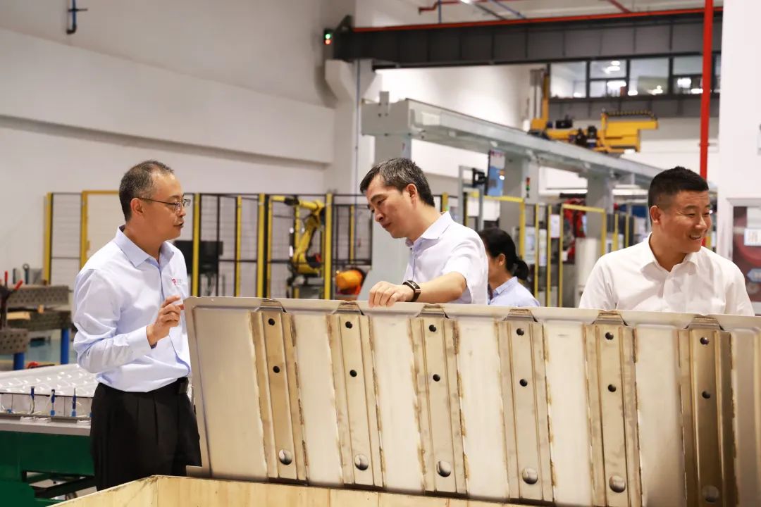 江蘇北人與西電電力電子簽訂戰略合作協議