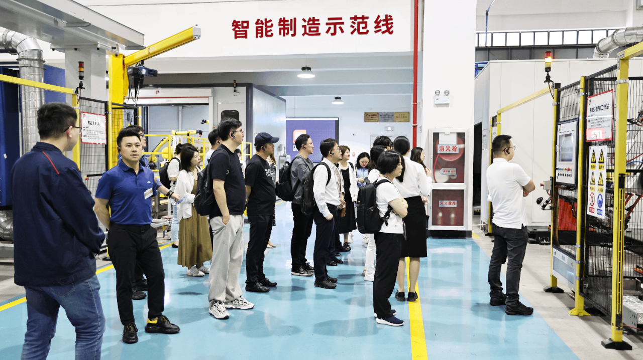 中歐國際工商學院EMBA2022級國內實境課程走進江蘇北人